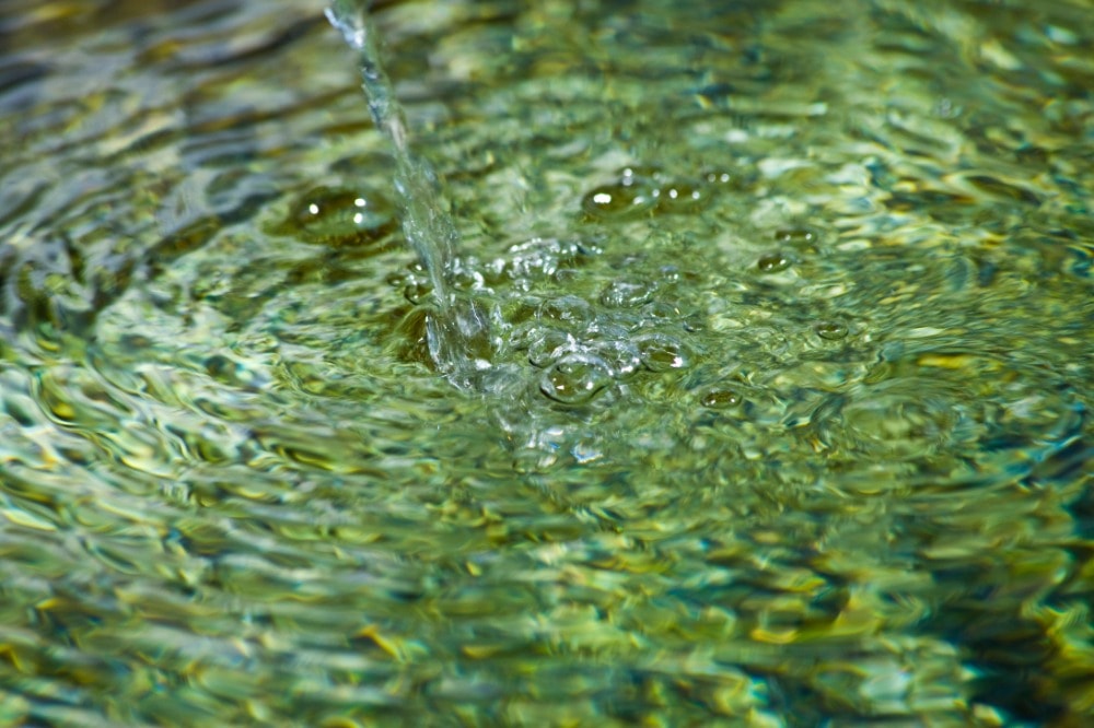 秩父山系のミネラル豊富な天然水を使用